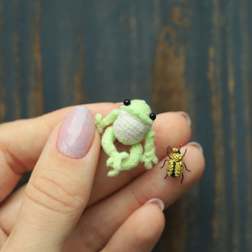 Crochet FROG Pattern