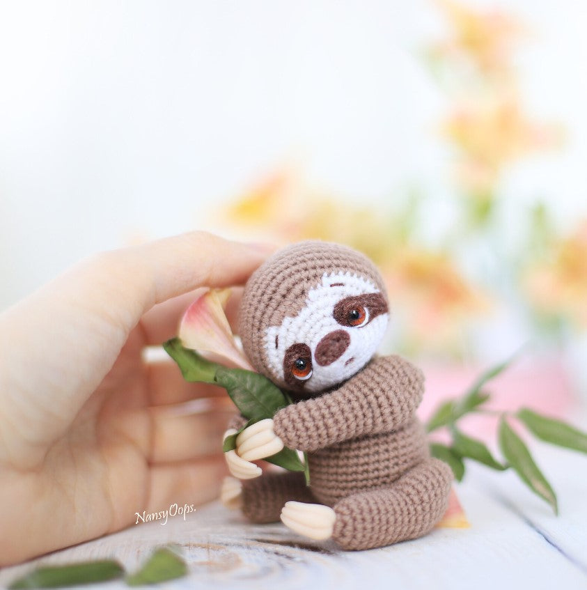 Crochet SLOTH pattern